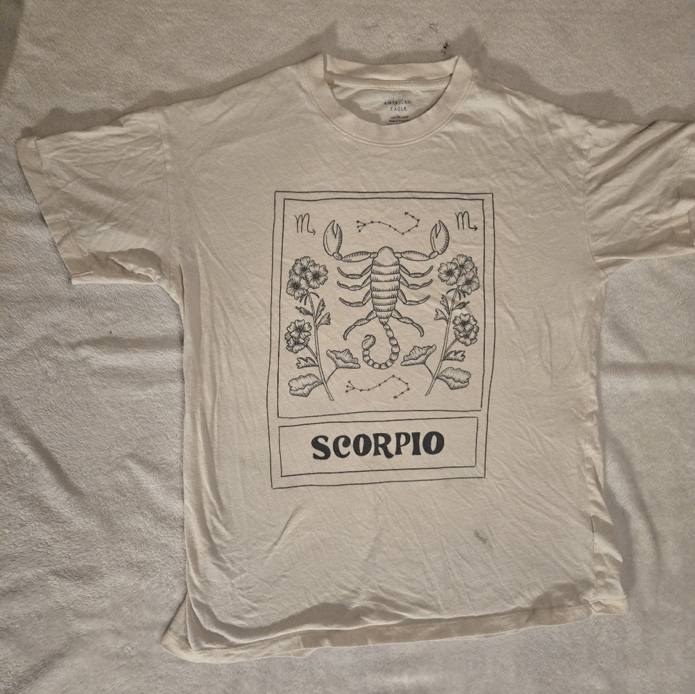 Oversized tee